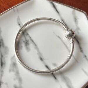 Pandora Moments Bangle Bracelet 7.5 IN
